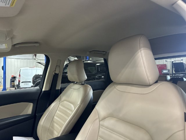 Certified Used 2022 Black Ford SEL image 20