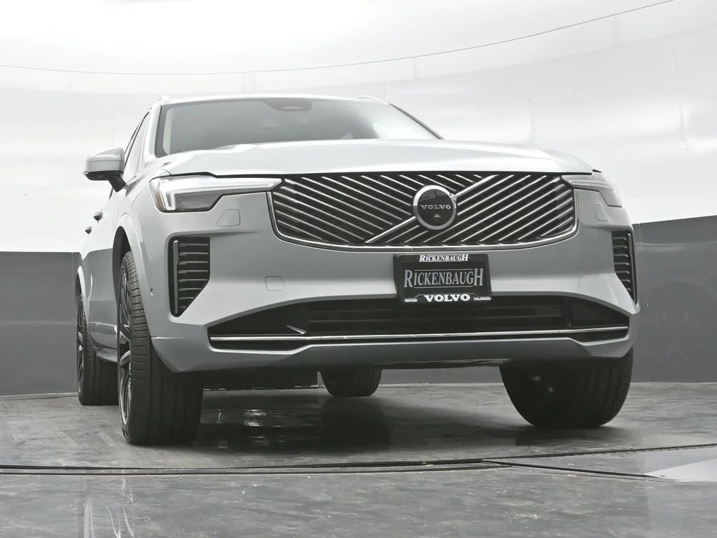 New 2026 Vapour Grey Volvo Plus image 23