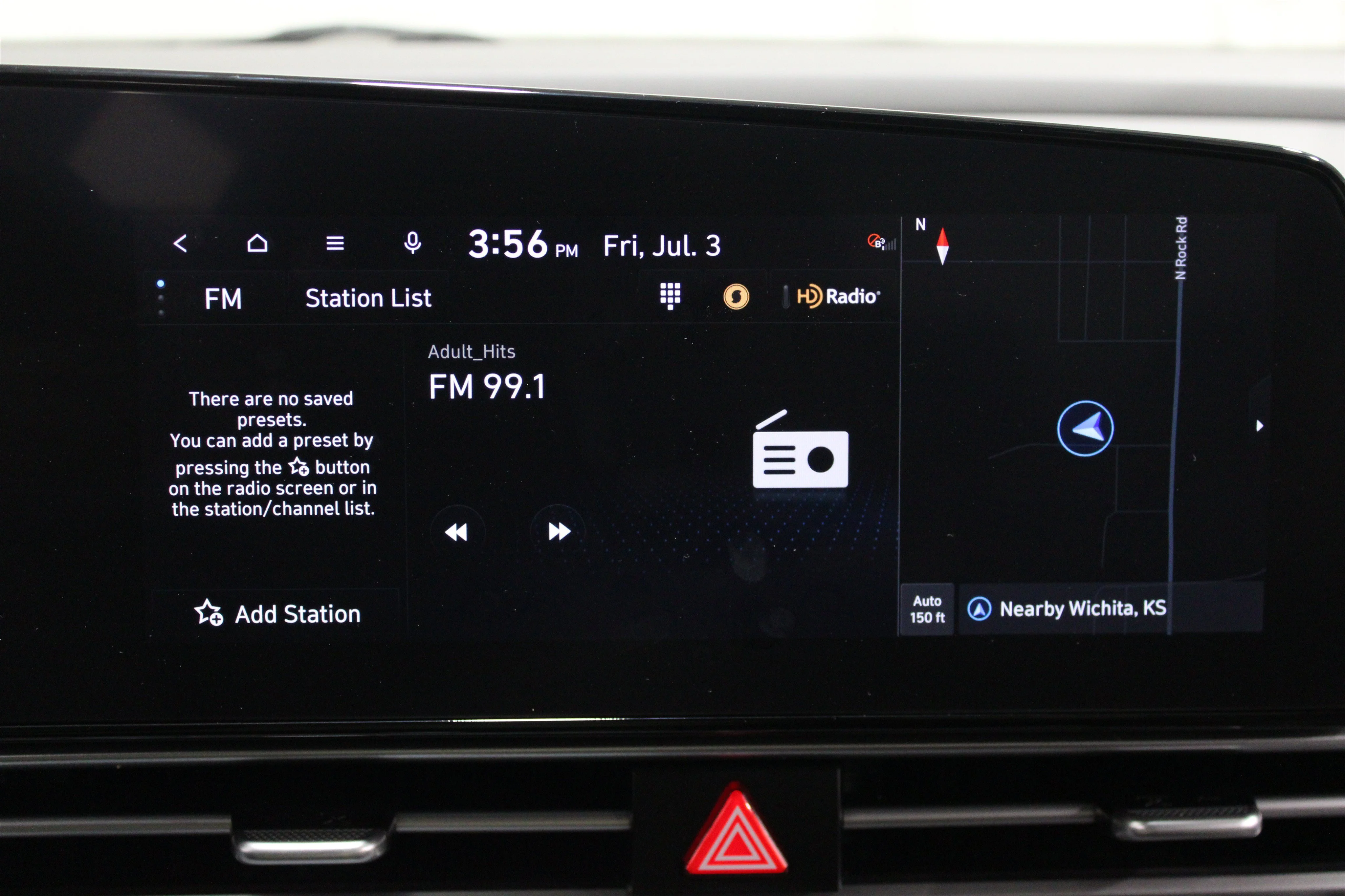 Used 2023 Onyx Black Hyundai SEL image 14