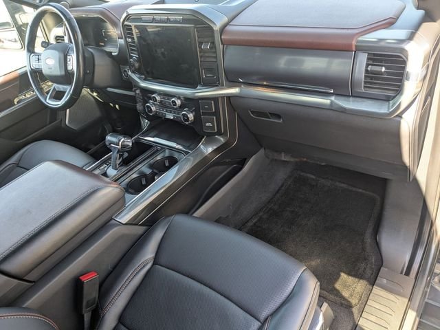 Used 2023 Carbonized Gray Metallic Ford Lariat image 23