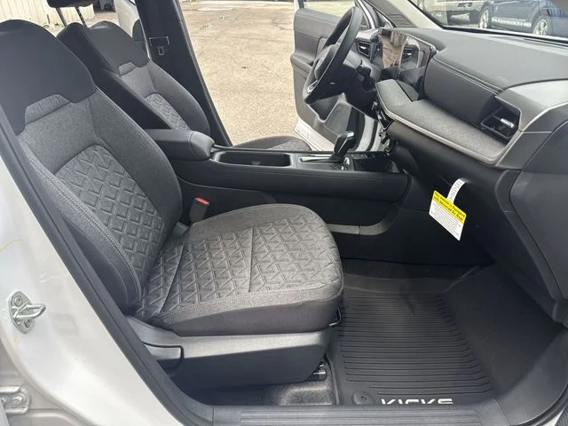 Used 2025 White Nissan SV image 10