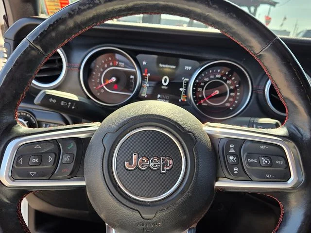 Used 2020 White Jeep Rubicon image 27