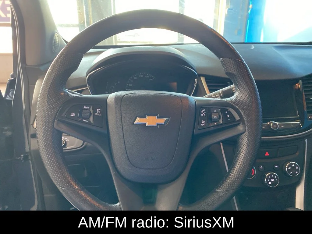 Used 2019 Blue Chevrolet LT image 6
