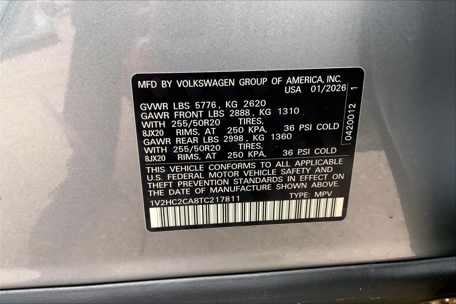 New 2026 Silver Mist Metallic Volkswagen 2.0T SE w/Technology image 21