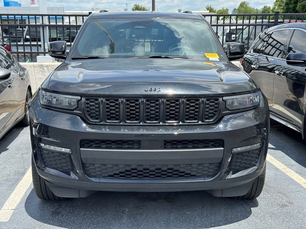 Used 2024 Black Jeep Limited image 2