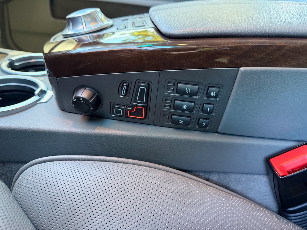 Used 2004 Sterling Gray Metallic BMW 745i image 20