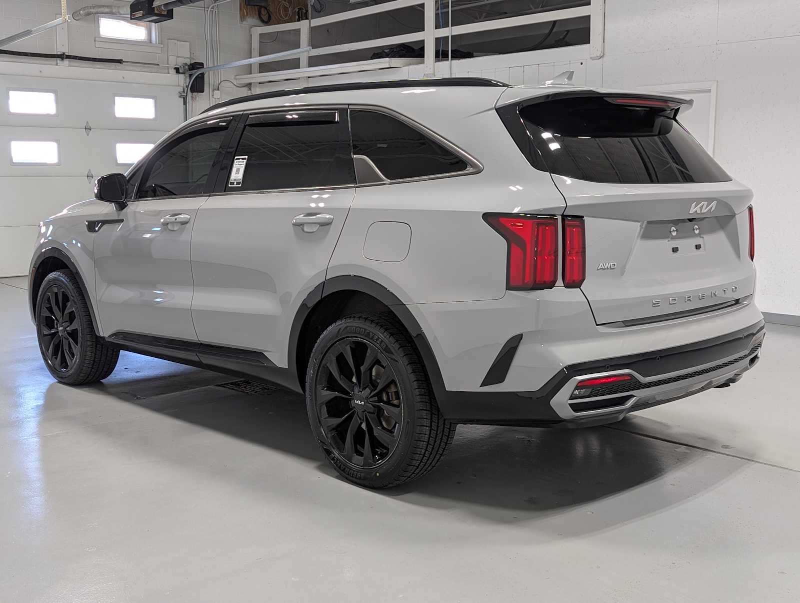 Used 2022 GRAY Kia SX image 10