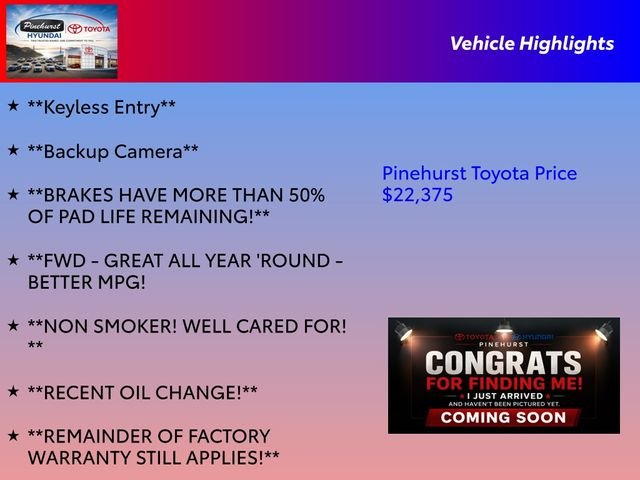 Used 2025 White Hyundai SEL image 3