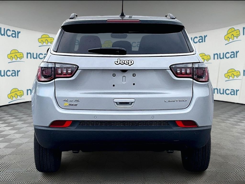 New 2026 Silver Zynith Metallic Clearcoat Jeep Limited image 5