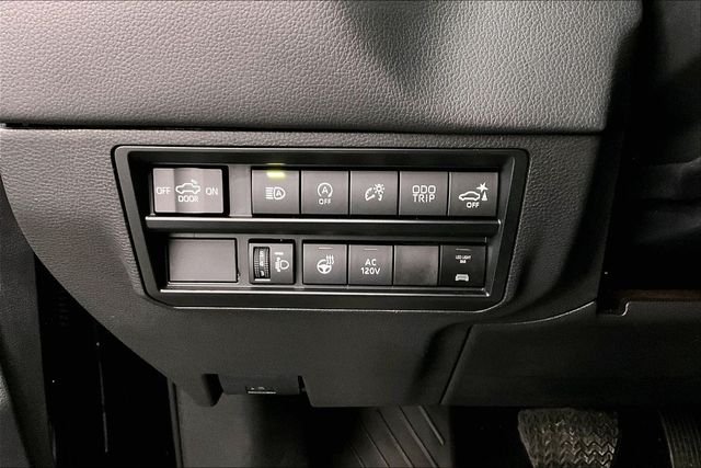 2023 Toyota Tundra Limited - Photo 38
