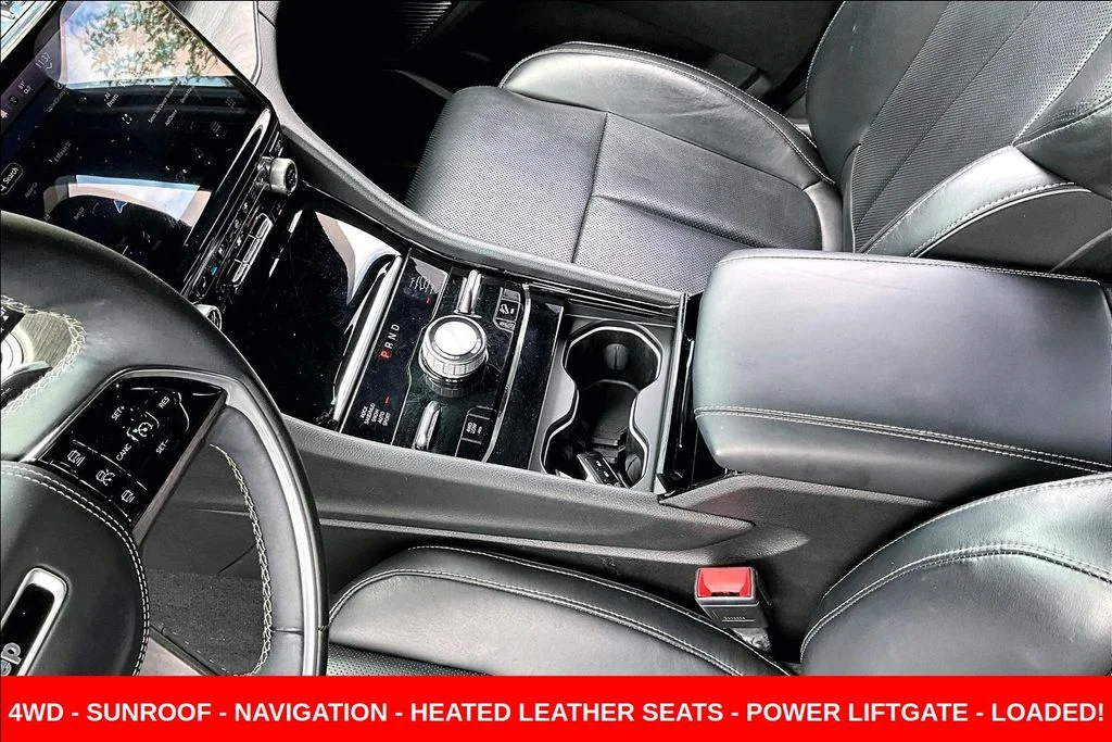 Used 2022 Black Jeep Overland image 18