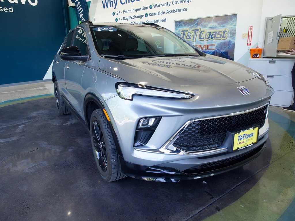 2025 Buick Encore GX Sport Touring AWD's photo