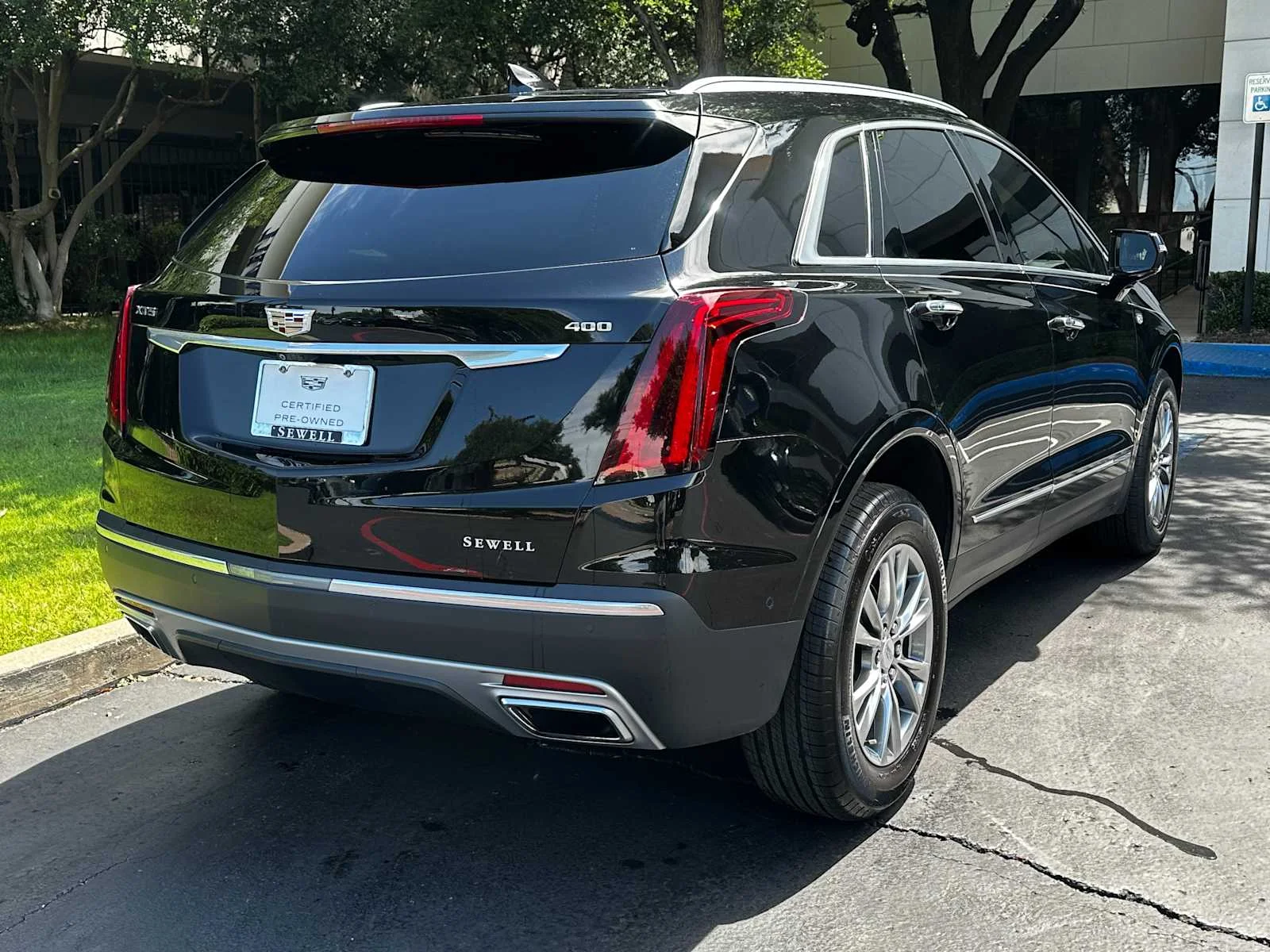 Certified Used 2023 Stellar Black Metallic Cadillac Premium Luxury image 4