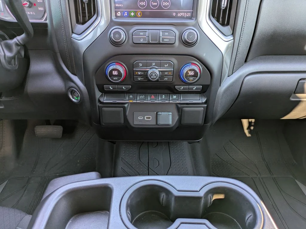 Used 2021 Shadow Gray Metallic Chevrolet LT image 20