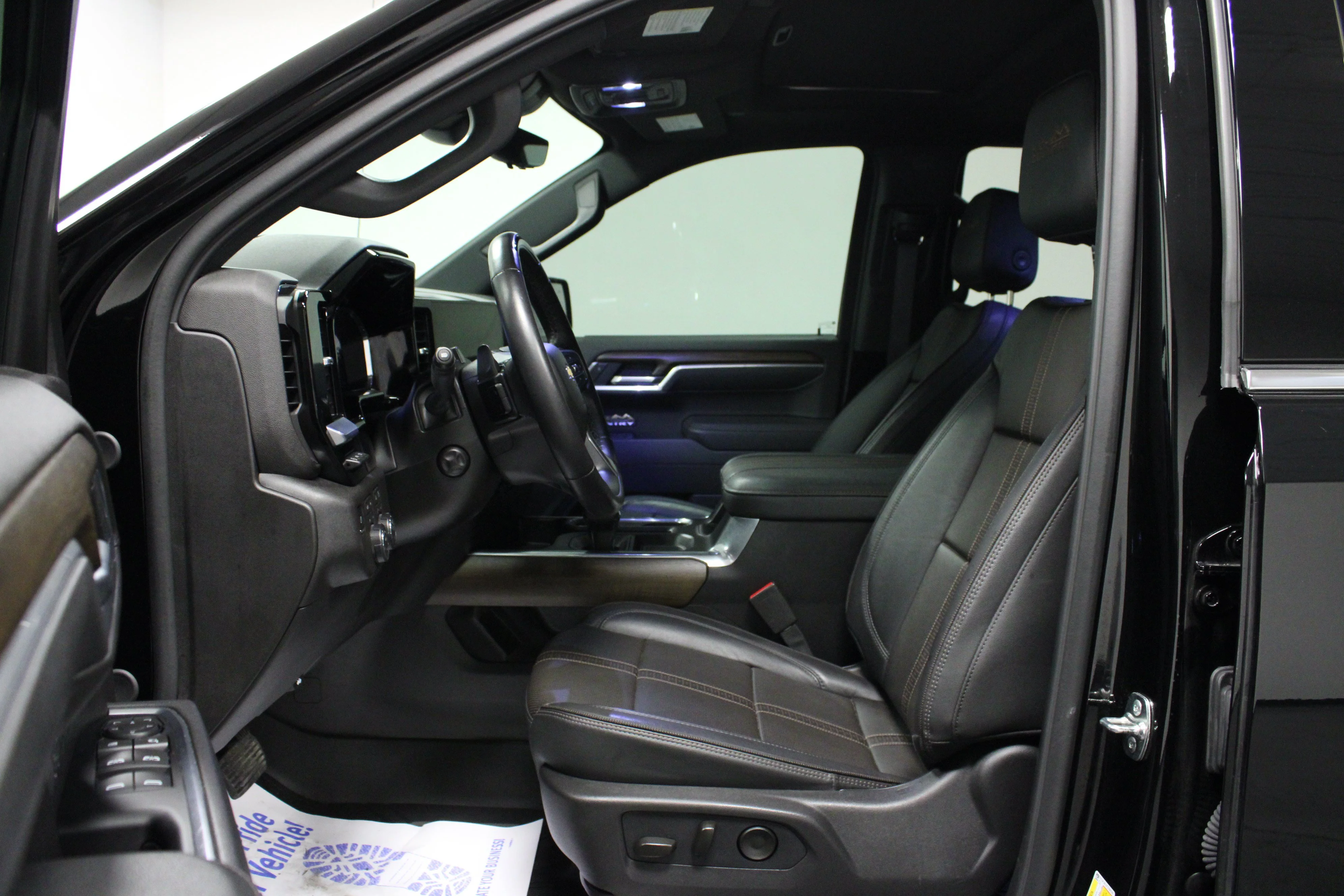 Used 2026 Black Chevrolet High Country image 12