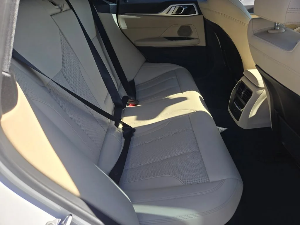 Used 2023 Mineral White Met BMW eDrive35 image 16