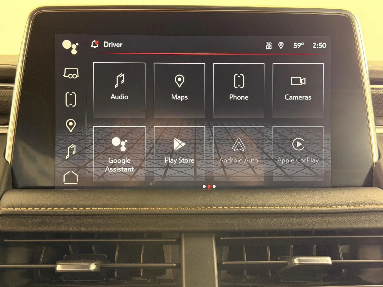 Used 2023 White Frost Tricoat GMC AT4 image 36