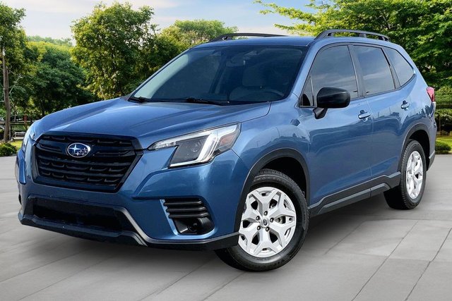 2023 Subaru Forester Base