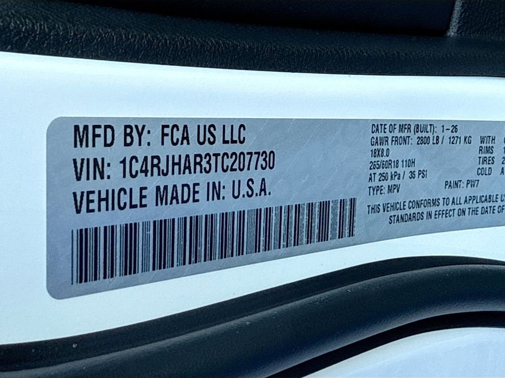 New 2026 Bright White Clear-Coat Exterior Paint Jeep Laredo Altitude image 12