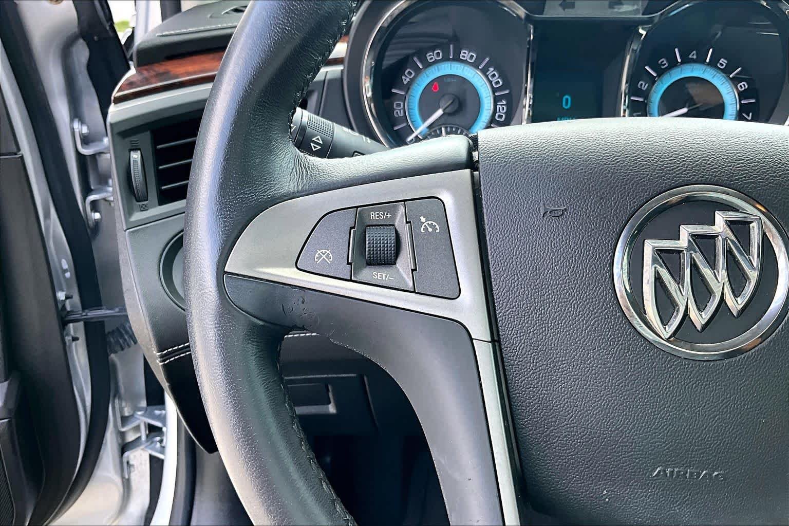 Used 2011 Quicksilver Metallic Buick CXL image 21