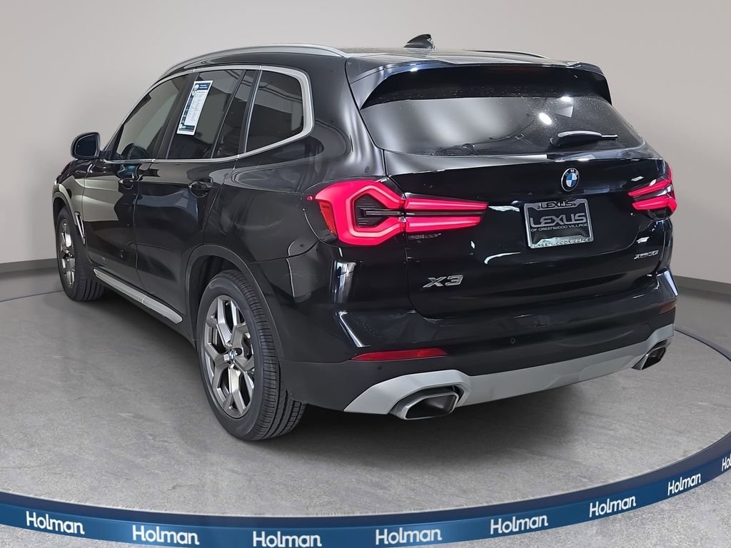 Used 2022 Black BMW xDrive30i image 8