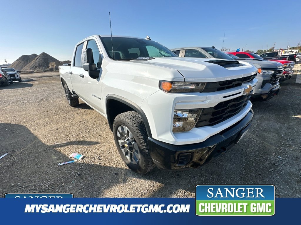 2025 Chevrolet Silverado 2500 HD Custom Crew Cab for sale - Stock #26T1351A - White - Used at My True Fleet