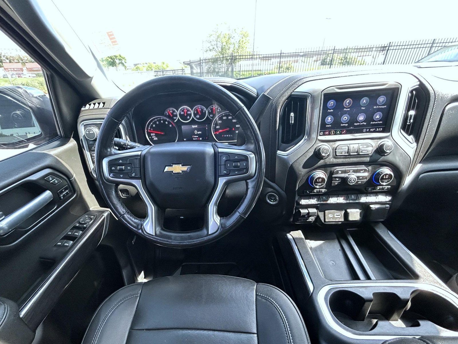 2021 Chevrolet Silverado 1500 LTZ - Photo 14