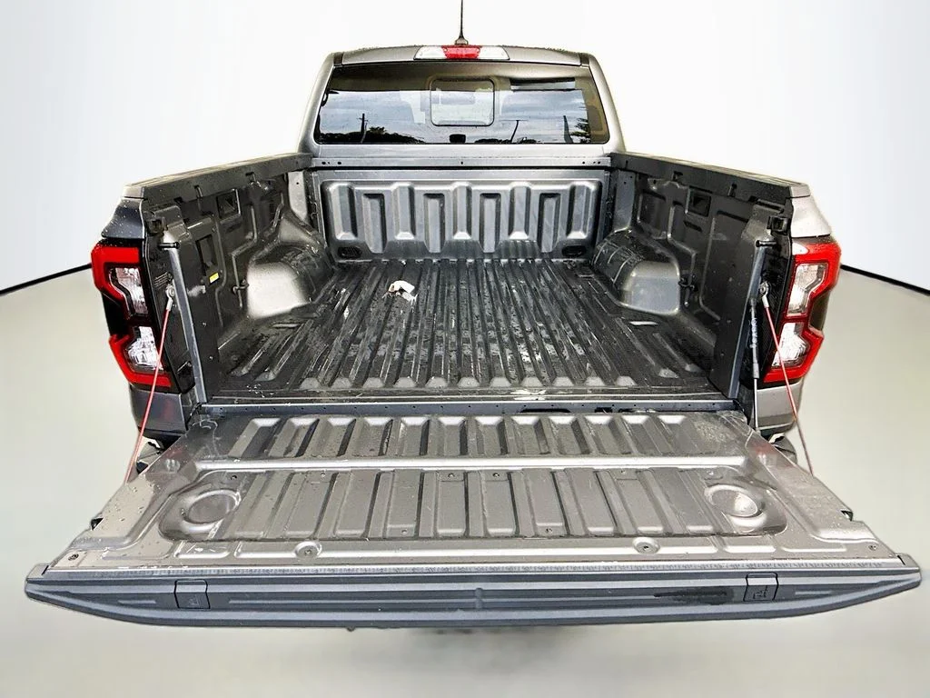 Certified Used 2024 Carbonized Gray Metallic Ford XLT image 26