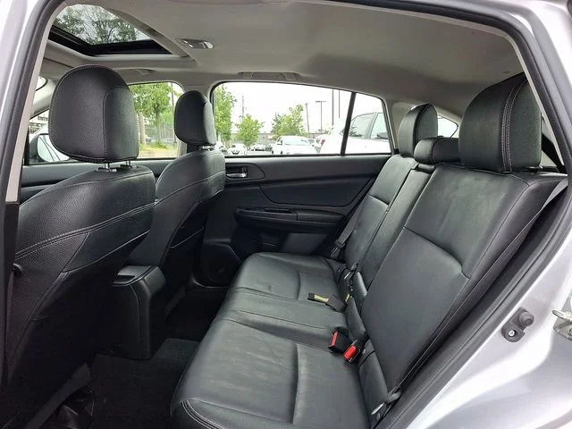 Used 2014 Ice Silver Metallic Subaru 2.0i Sport Limited image 10