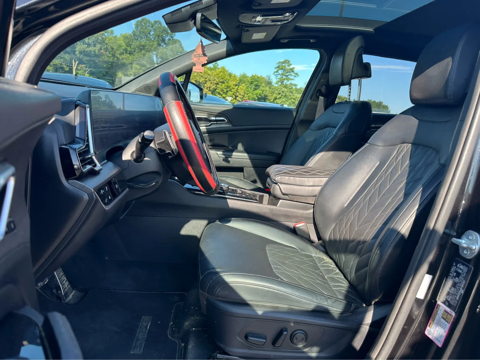 Used 2023 Fusion Black Kia X-Line Prestige image 11