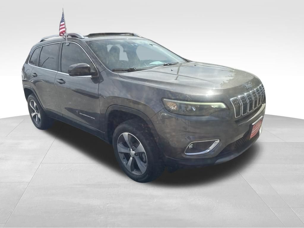 Used 2019 Gray Jeep Limited image 32