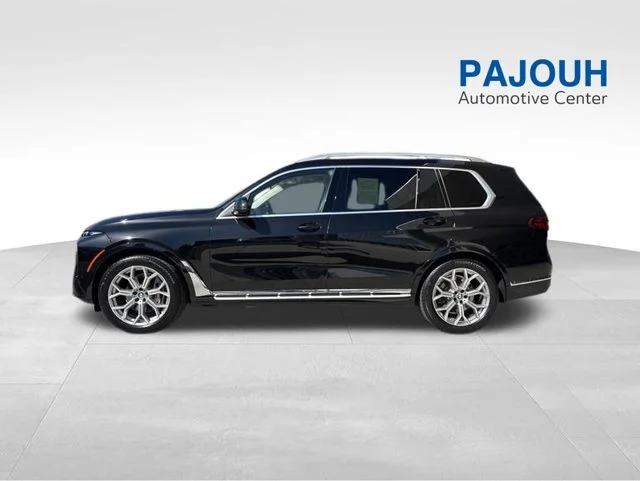 Used 2023 Black BMW xDrive40i image 3