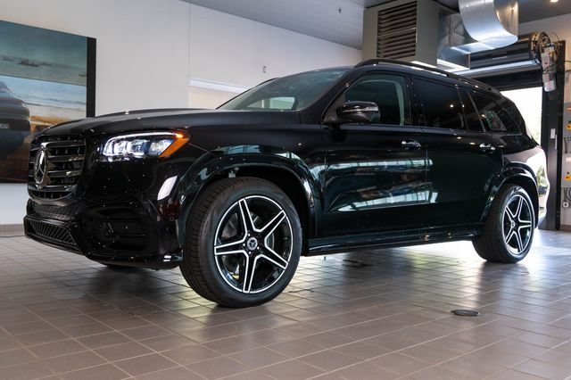 New 2026 Obsidian Black Metallic Mercedes-Benz GLS 450 image 43