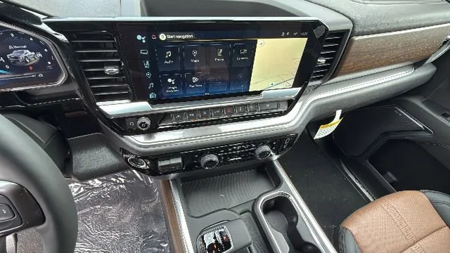 2026 Chevrolet Silverado 1500 High Country - Photo 15