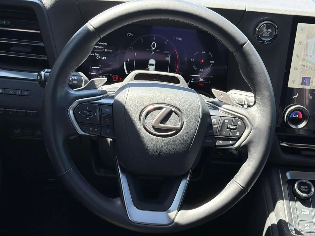 Used 2024 Incognito Lexus Premium+ image 12