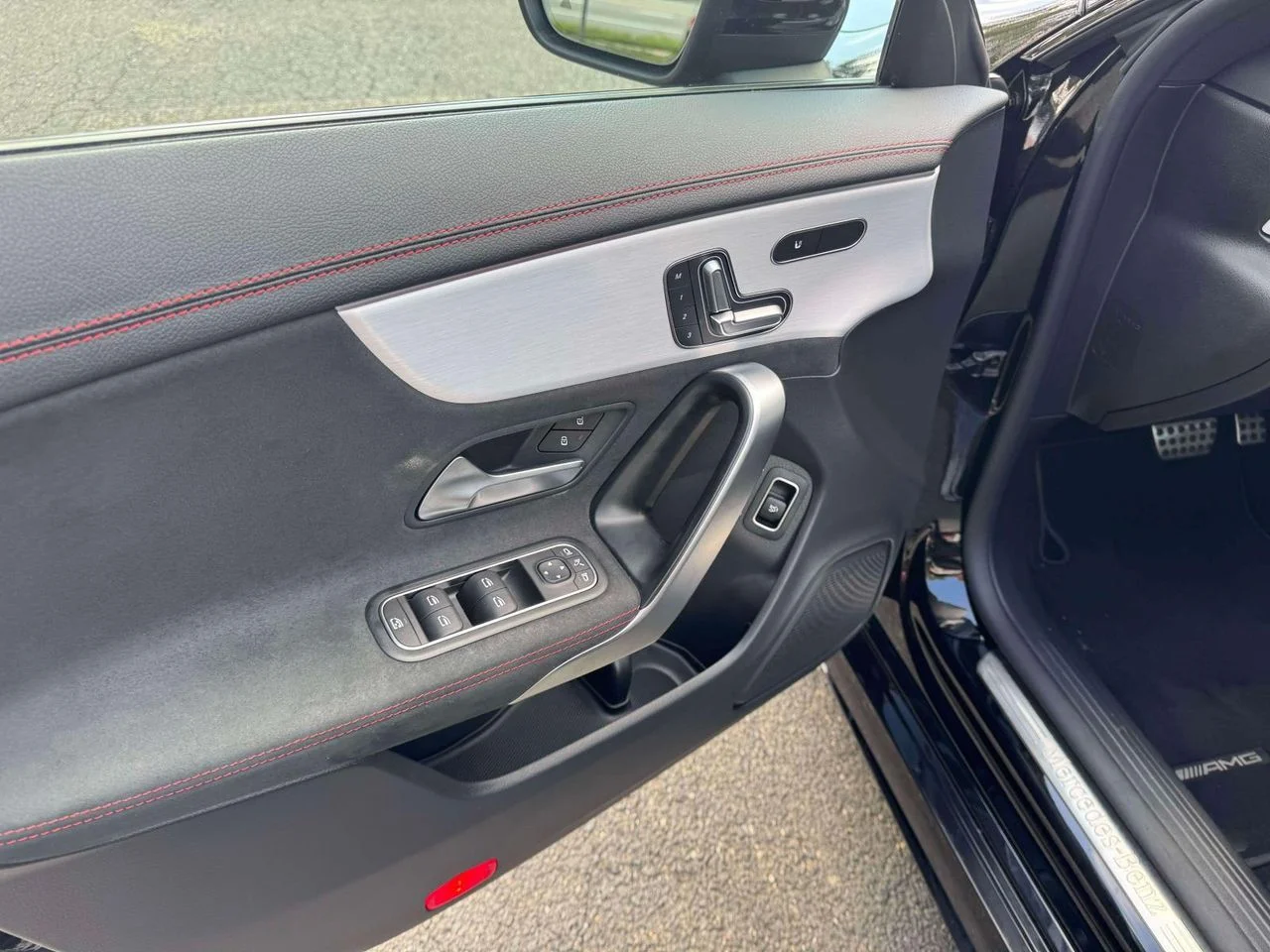 Used 2023 Cosmos Black Metallic Mercedes-Benz 4MATIC® image 19
