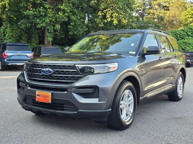 Used 2020 Gray Ford XLT image 2