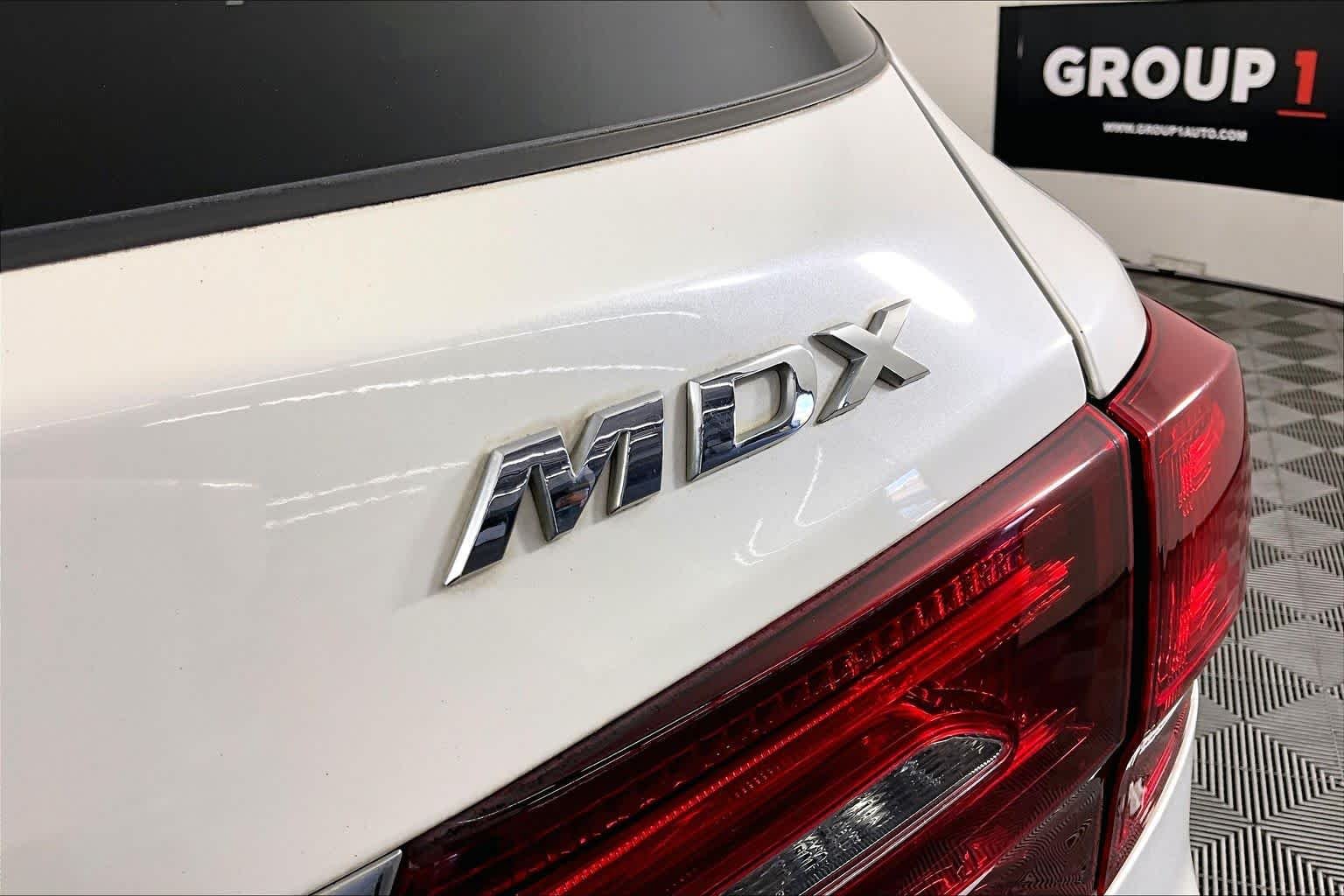 Used 2016 White Diamond Pearl Acura w/Tech image 30