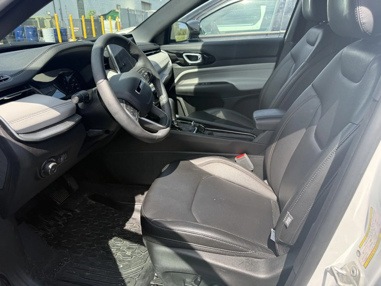 Used 2024 Bright White Clearcoat Jeep Limited image 6