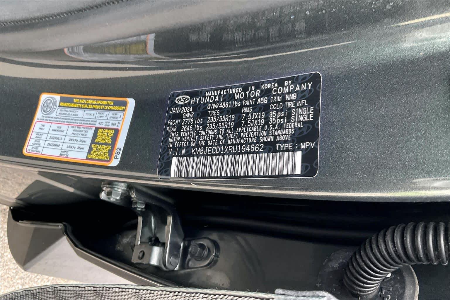 Used 2024 Amazon Gray Hyundai Limited image 33