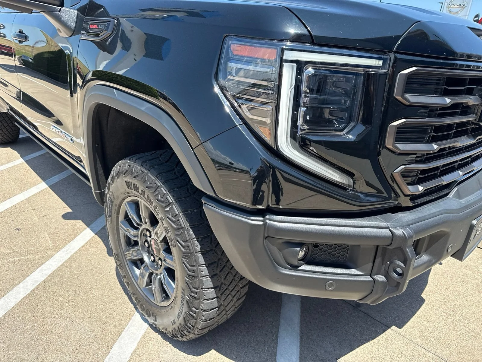 Used 2024 Onyx Black GMC AT4X image 4