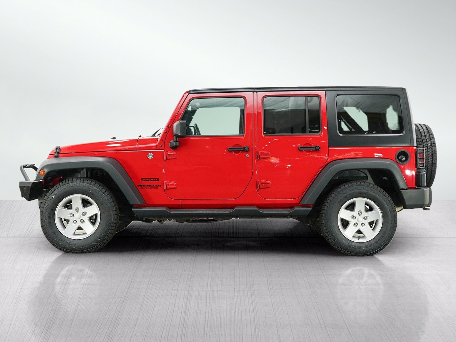 Used 2015 Jeep Wrangler Unlimited Sport with VIN 1C4BJWDG5FL765258 for sale in South Saint Paul, MN