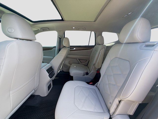 2026 Volkswagen Atlas SE w/Tech - Photo 21
