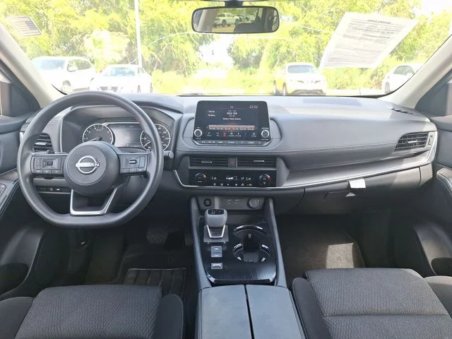 Used 2024 White Nissan SV image 13