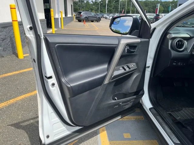 Used 2018 Super White Toyota Adventure image 10