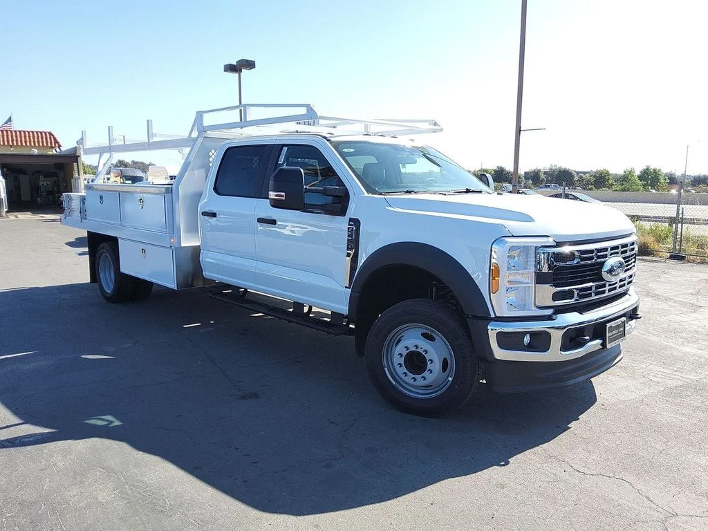 2026 Ford F-450 XL Crew Cab 203-In DRW's photo
