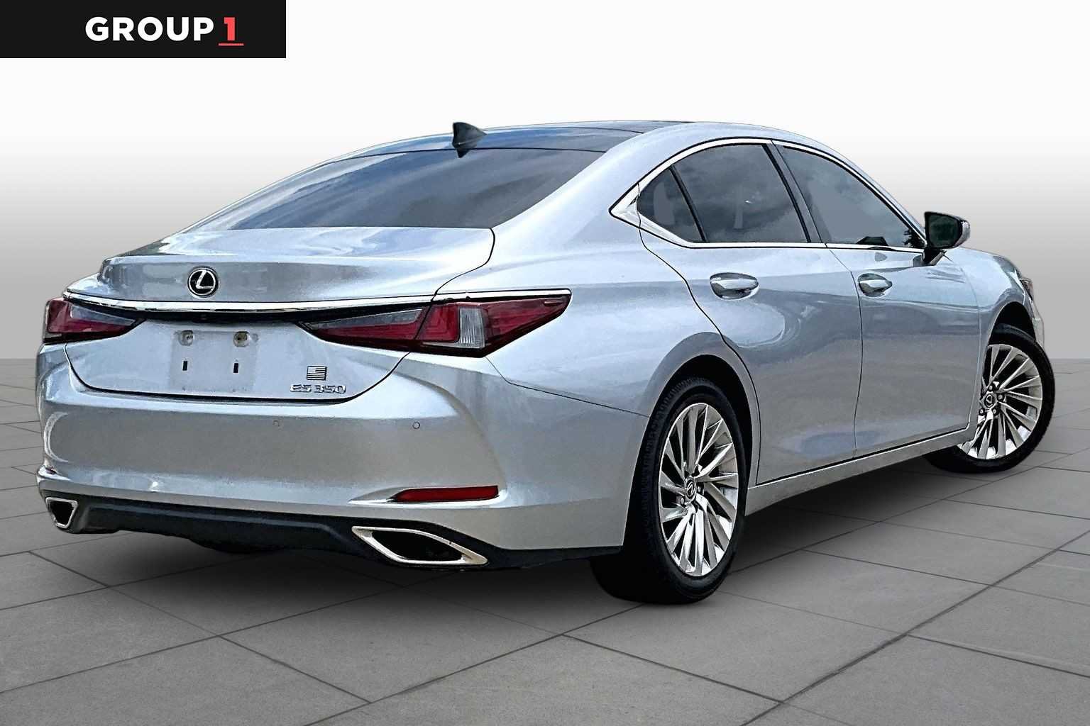 Used 2022 Iridium Lexus Luxury image 11
