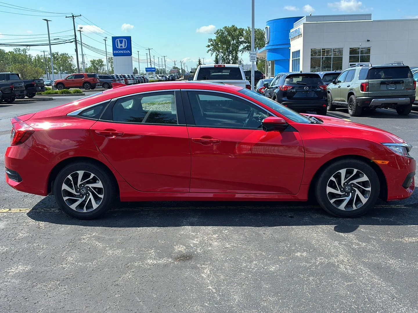 Used 2017 Burgundy Night Pearl Honda EX image 13