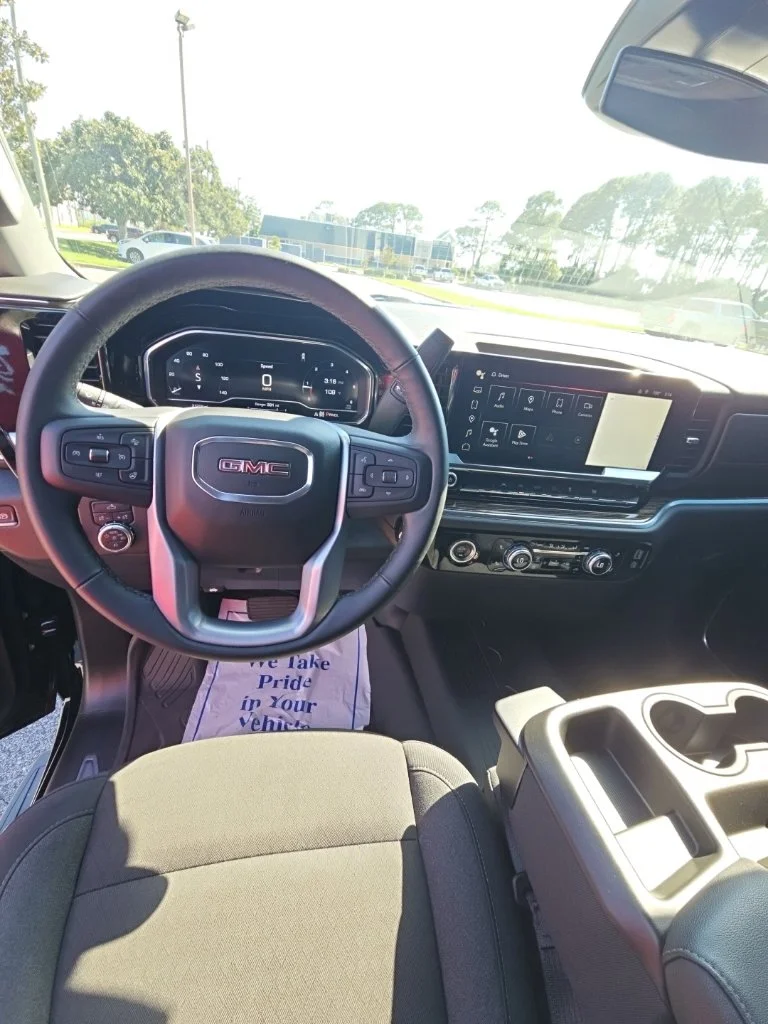 Used 2024 Black GMC Elevation image 35