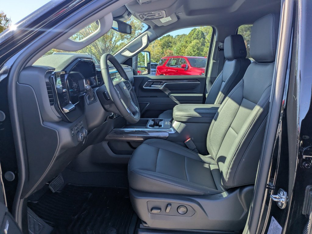 2026 Chevrolet Silverado 2500 HD LTZ - Photo 20